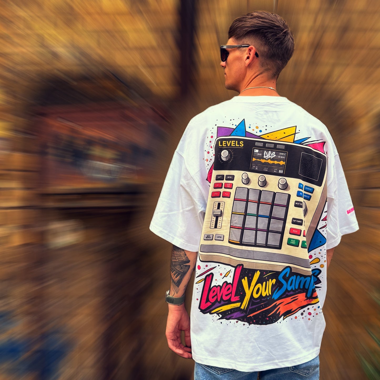LVLS Oversized Shirt White „Level Your Samples“ – Für Producer, die liefern