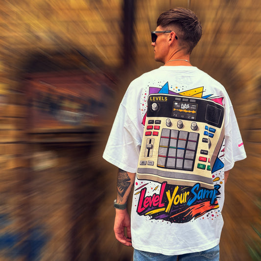 LVLS Oversized Shirt White „Level Your Samples“ – Für Producer, die liefern
